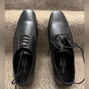 Franco Vanucci men’s dress shoes size 8.5 brand new (no tags)